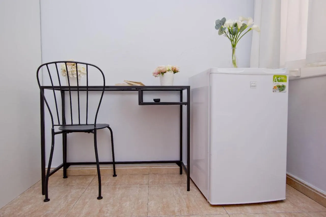 Guest house Barcelona City North Hostal