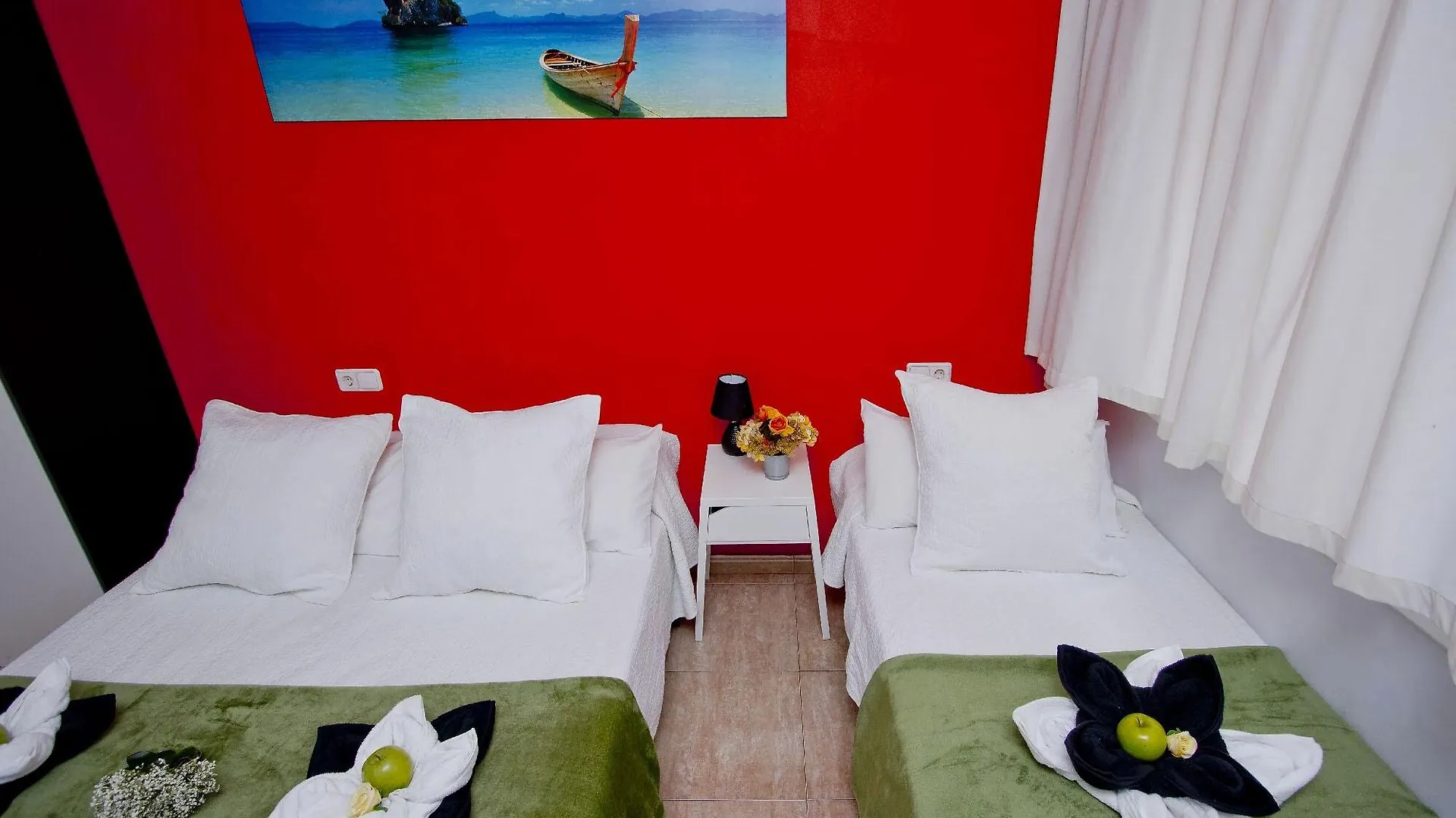 Гостевой дом Barcelona City North Hostal
